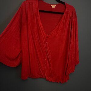 Butterfly sleeve top